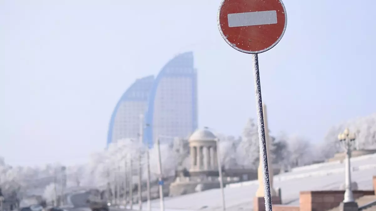 В Югре закрыли зимники из-за разрушения полотна большегрузами