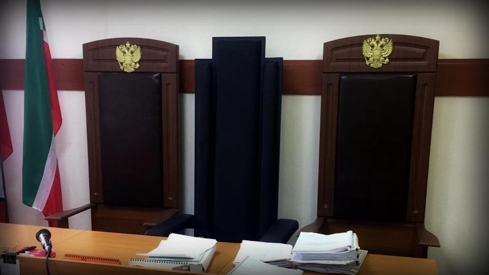 Потерпевшими признаны более 200 человек, общая сумма - более 970 млн рублей.